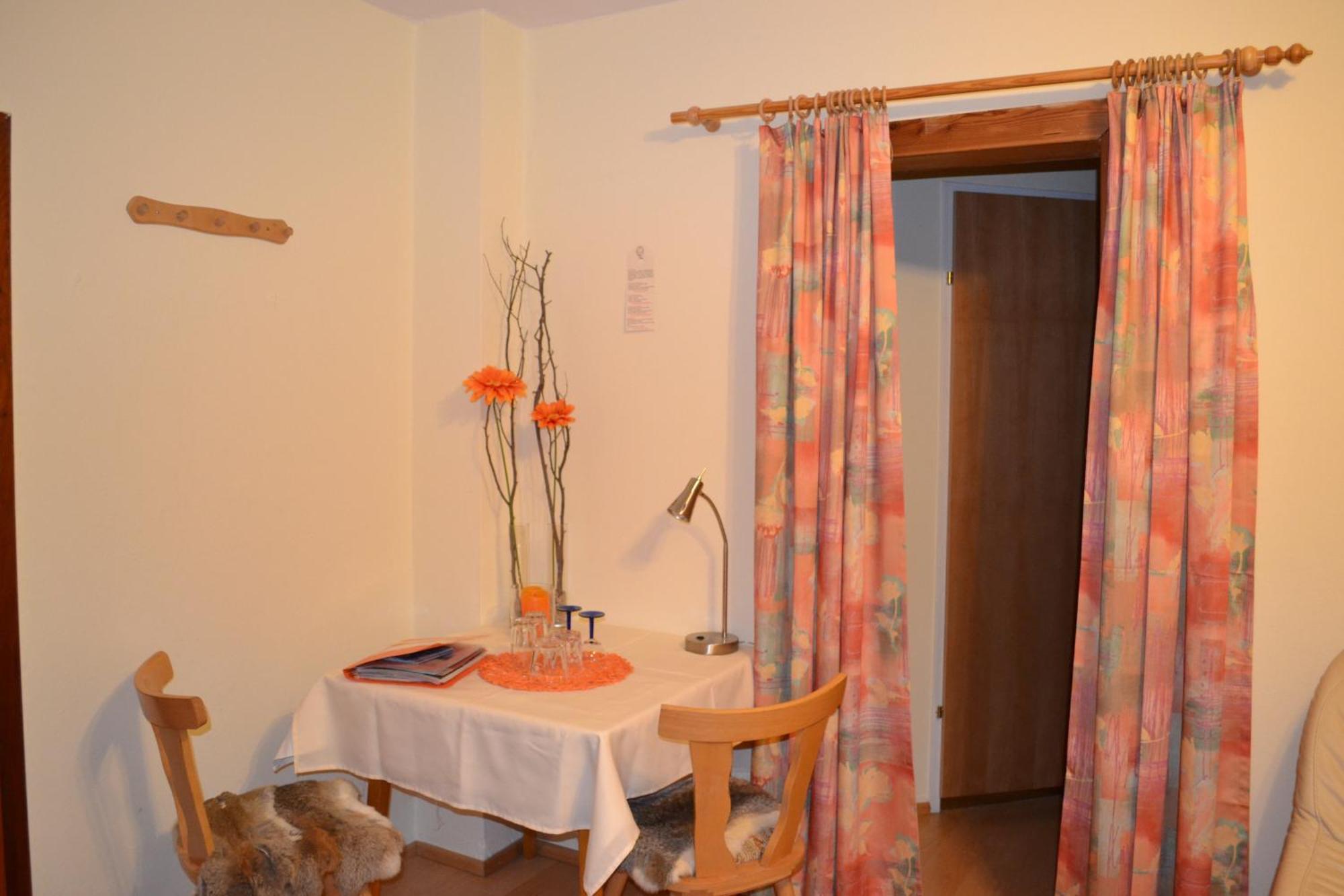 Vila Bio Angererhof Bad Häring Pokoj fotografie