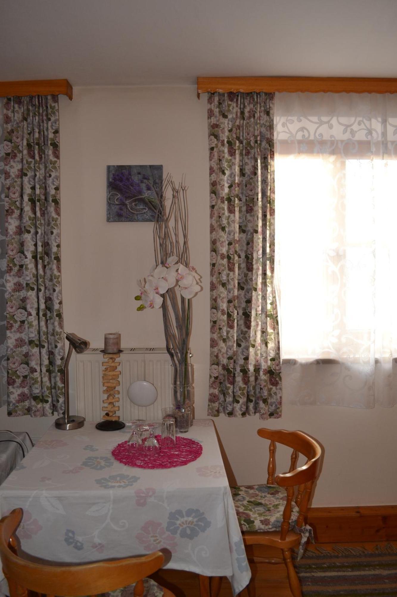 Vila Bio Angererhof Bad Häring Pokoj fotografie
